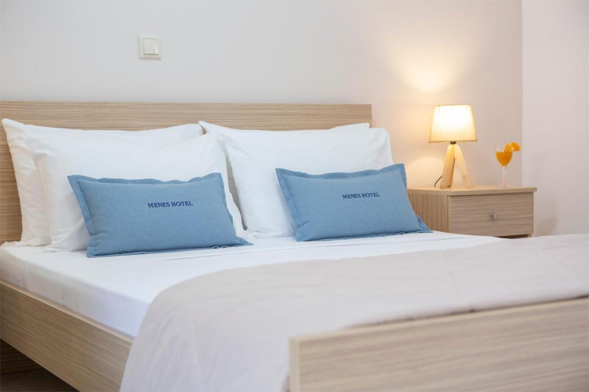 Menes Hotel Yénion 外观 照片